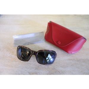 Ray Ban RB4068 In tortoise Women’s Sunglasses